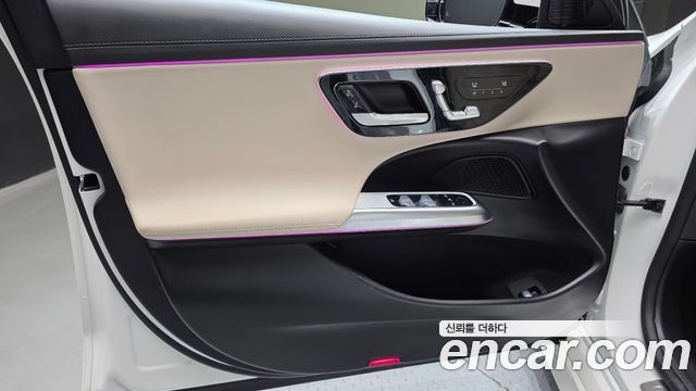 Mercedes-Benz E-Class 2024 — photo 14