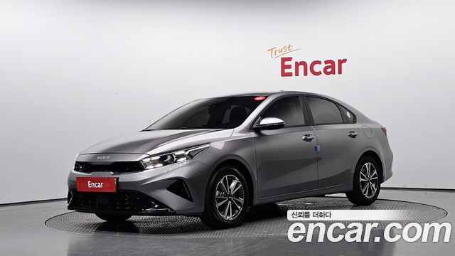 Kia K3 2023 — photo 1