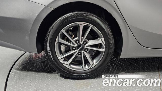 Kia K3 2023 — photo 5