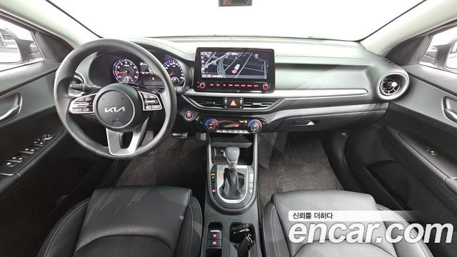 Kia K3 2023 — photo 7