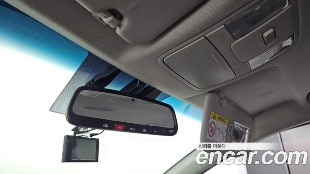 Kia K3 2023 — photo 20