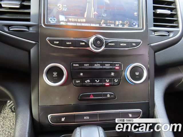 Renault Korea SM6 2016 — photo 12