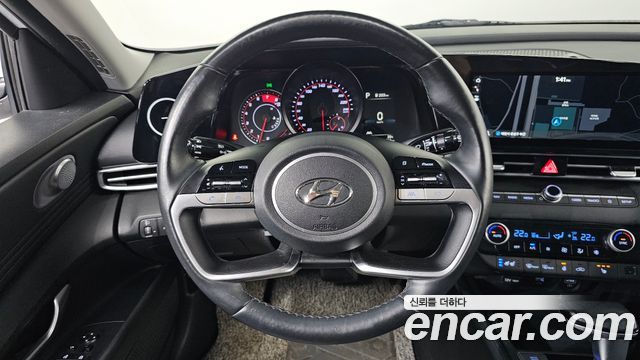 Hyundai AVANTE 2022 — photo 20