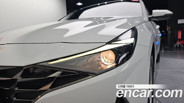 Hyundai AVANTE 2022 — photo 8