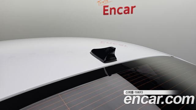 Hyundai AVANTE 2022 — photo 30