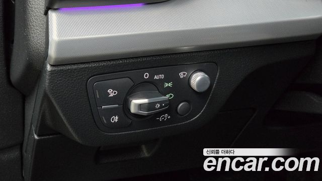 Audi Q5 2020 — photo 23