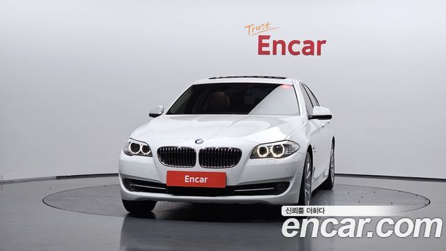 BMW 5-Series 2012 — photo 3