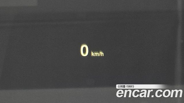 BMW 5-Series 2012 — photo 17