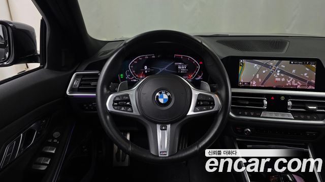 BMW 3-Series 2022 — photo 19