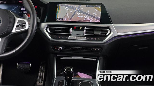BMW 3-Series 2022 — photo 20