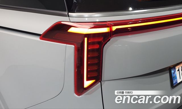 Kia Canival 2025 — photo 9