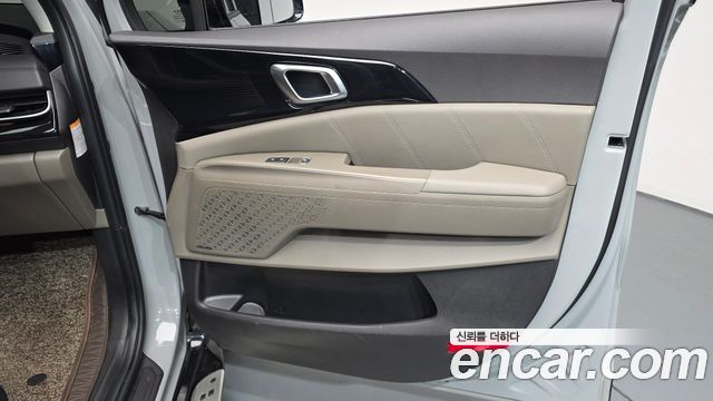 Kia Canival 2025 — photo 15