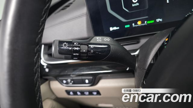 Kia Canival 2025 — photo 30