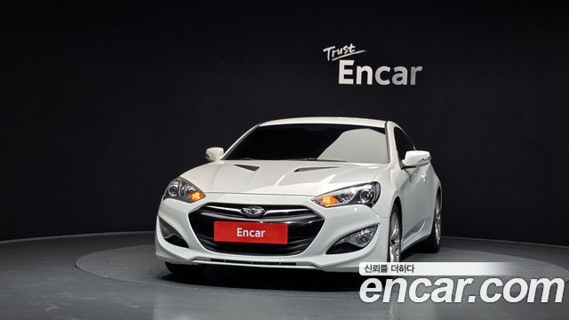 Hyundai Genesis 2012 — photo 3