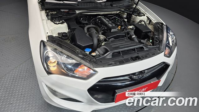 Hyundai Genesis 2012 — photo 6