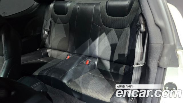 Hyundai Genesis 2012 — photo 15