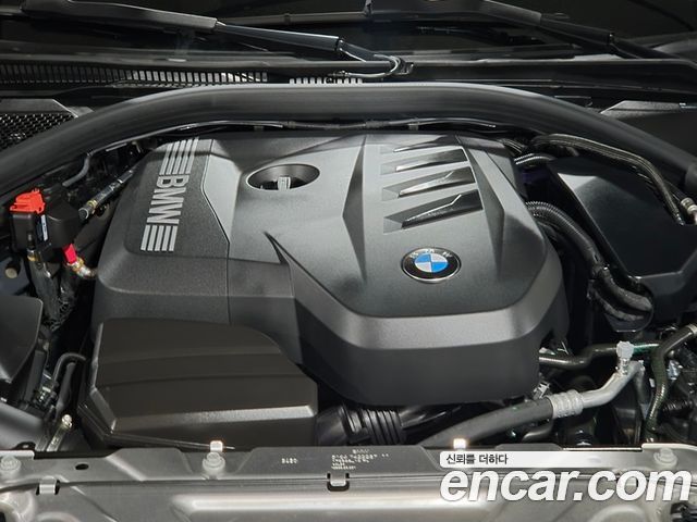 BMW 3-Series 2025 — photo 6