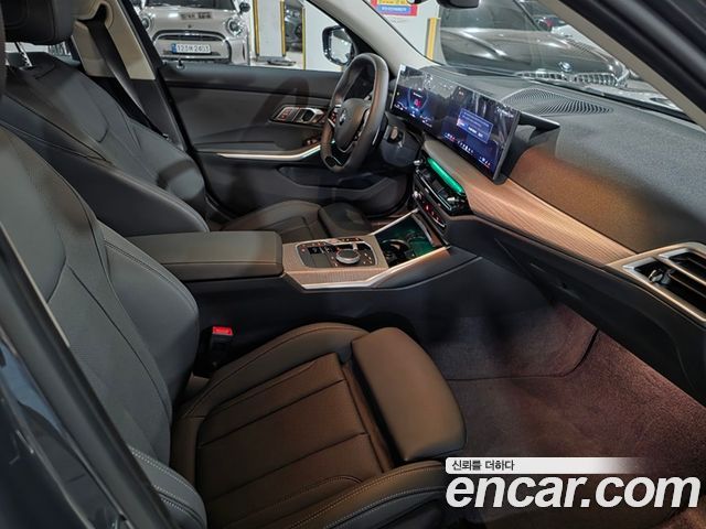 BMW 3-Series 2025 — photo 12