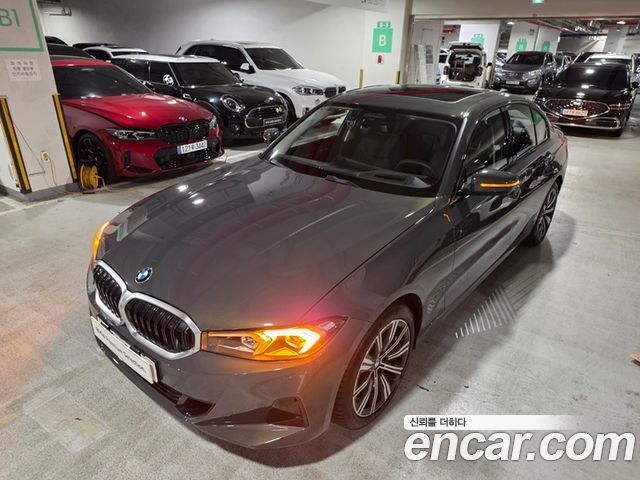 BMW 3-Series 2025 — photo 20