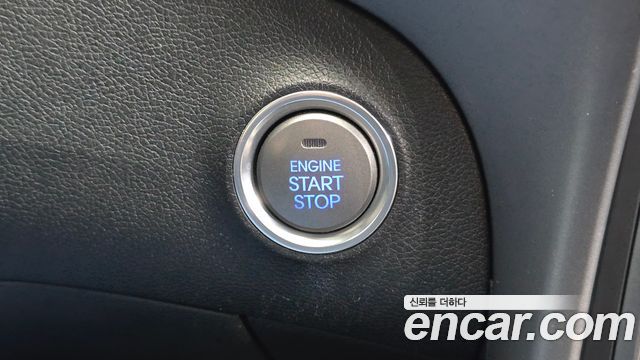 Hyundai AVANTE 2014 — photo 25