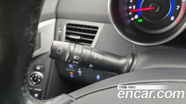 Hyundai AVANTE 2014 — photo 28