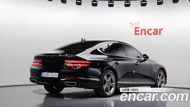Genesis G80 2022 — photo 2