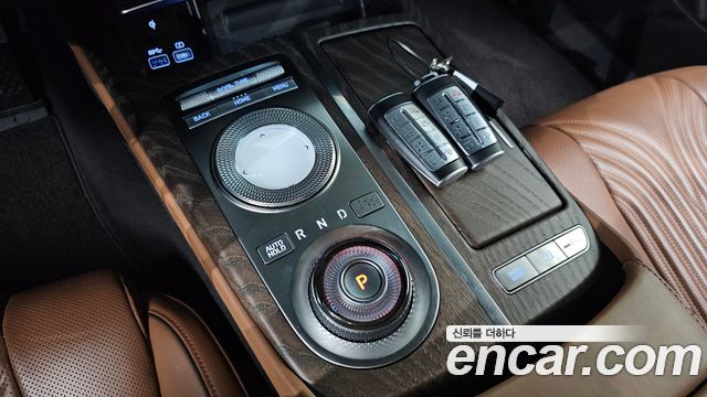 Genesis G80 2022 — photo 12