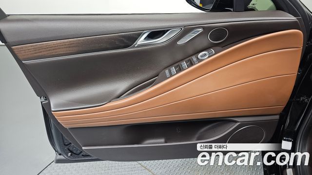 Genesis G80 2022 — photo 14