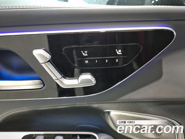 Mercedes-Benz GLC-Class 2026 — photo 15