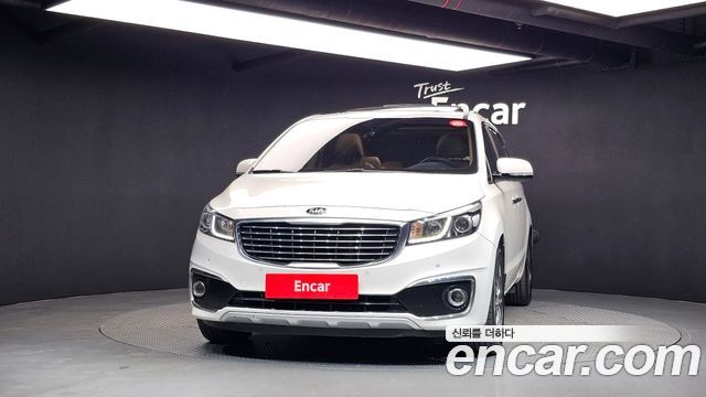 Kia Canival 2016 — photo 3