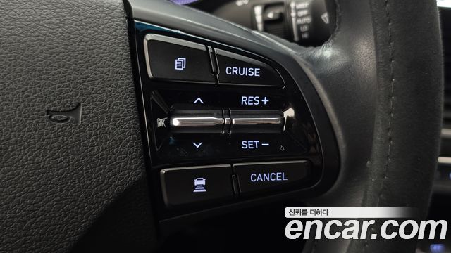Hyundai Grandeur 2018 — photo 23