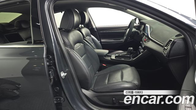 Hyundai Grandeur 2018 — photo 16