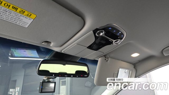 Hyundai Grandeur 2018 — photo 28