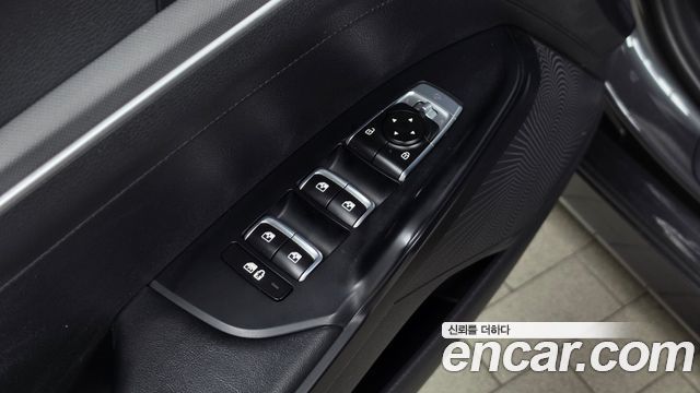 Kia K5 2020 — photo 25
