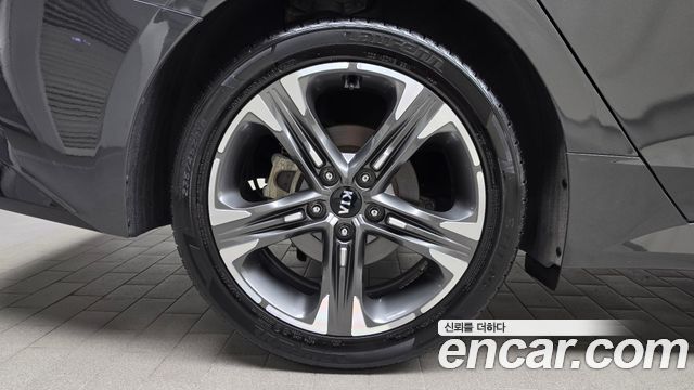 Kia K5 2020 — photo 7