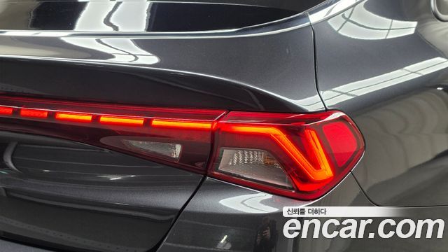 Kia K5 2020 — photo 9