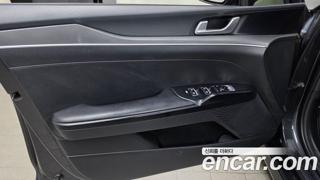 Kia K5 2020 — photo 14