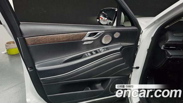 Genesis GV80 2022 — photo 14