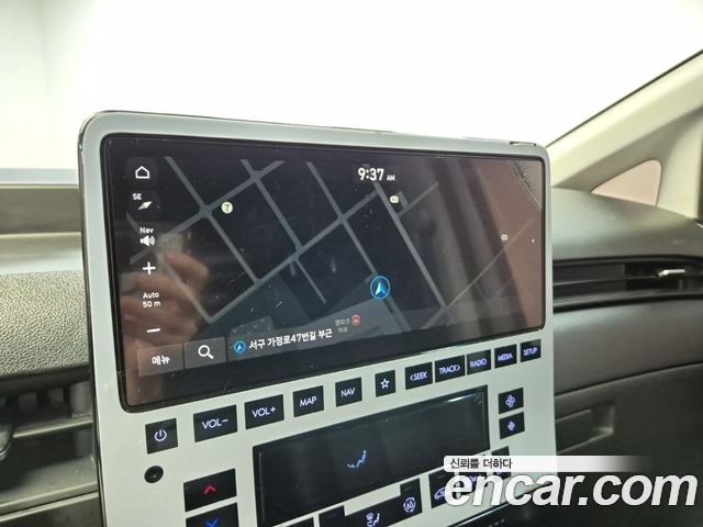 Hyundai Staria 2022 — photo 13