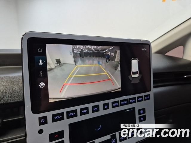 Hyundai Staria 2022 — photo 14