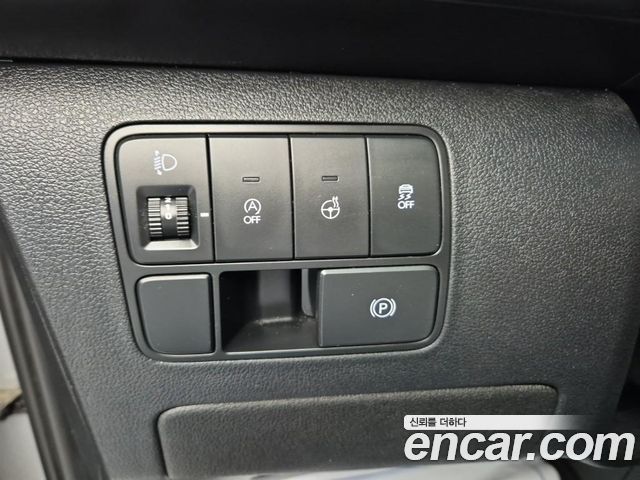 Hyundai Staria 2022 — photo 17