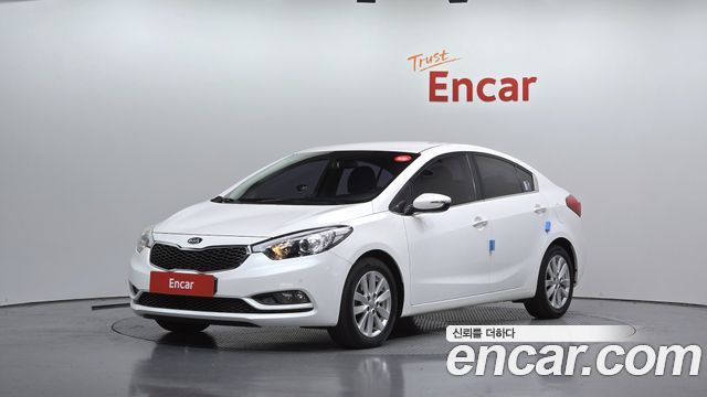 Kia K3 2015 — photo 1