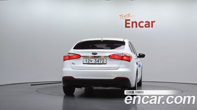 Kia K3 2015 — photo 4