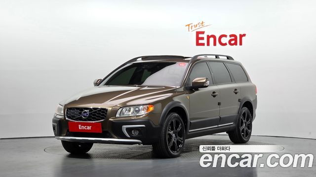 Volvo XC70 2014 — photo 1