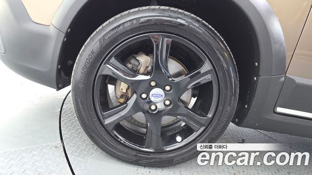 Volvo XC70 2014 — photo 5