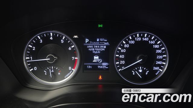 Hyundai Santafe 2020 — photo 11