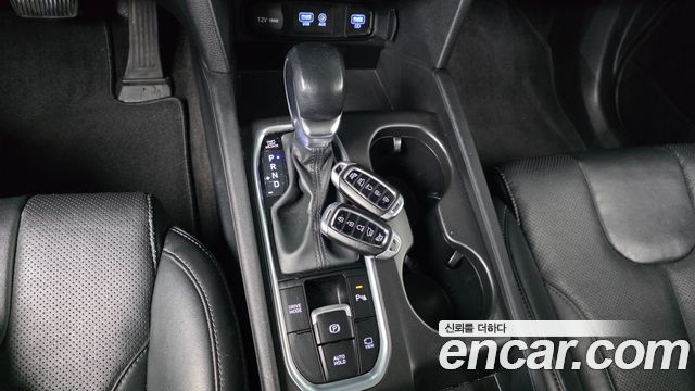 Hyundai Santafe 2020 — photo 12