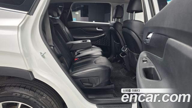 Hyundai Santafe 2020 — photo 18