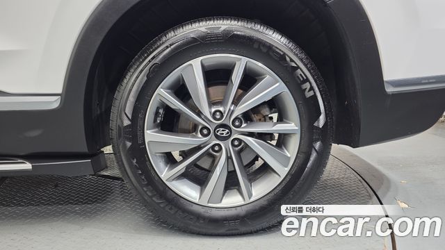 Hyundai Santafe 2020 — photo 7