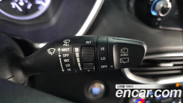 Hyundai Santafe 2020 — photo 28